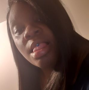 Meet your Posher, Macy